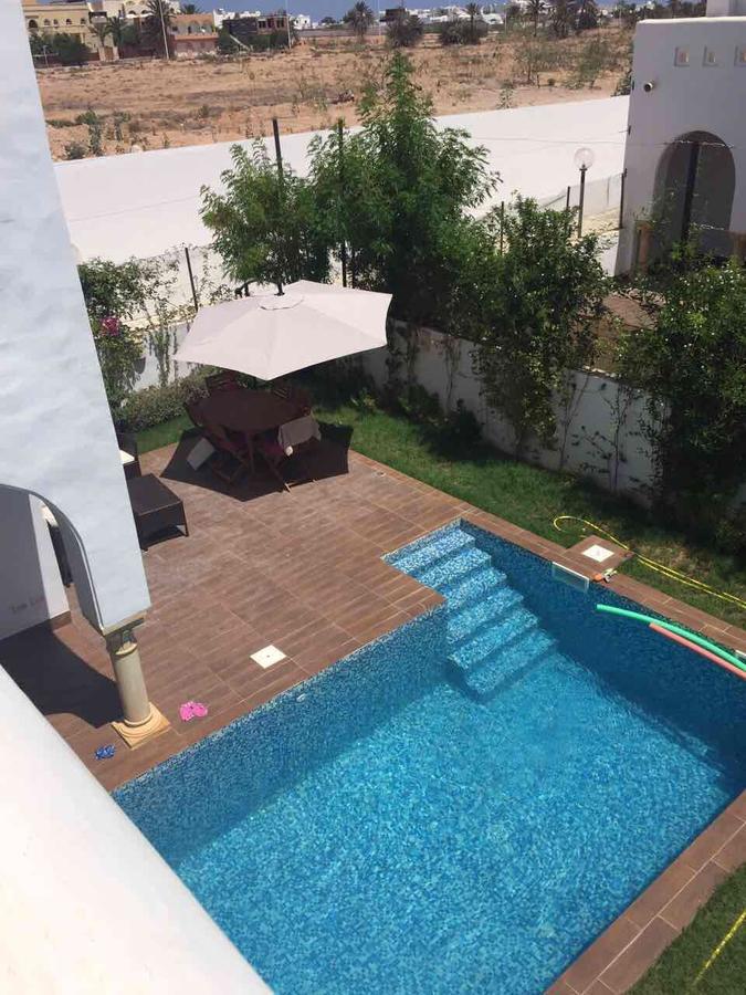 Villa avec piscine Triffa Esterno foto