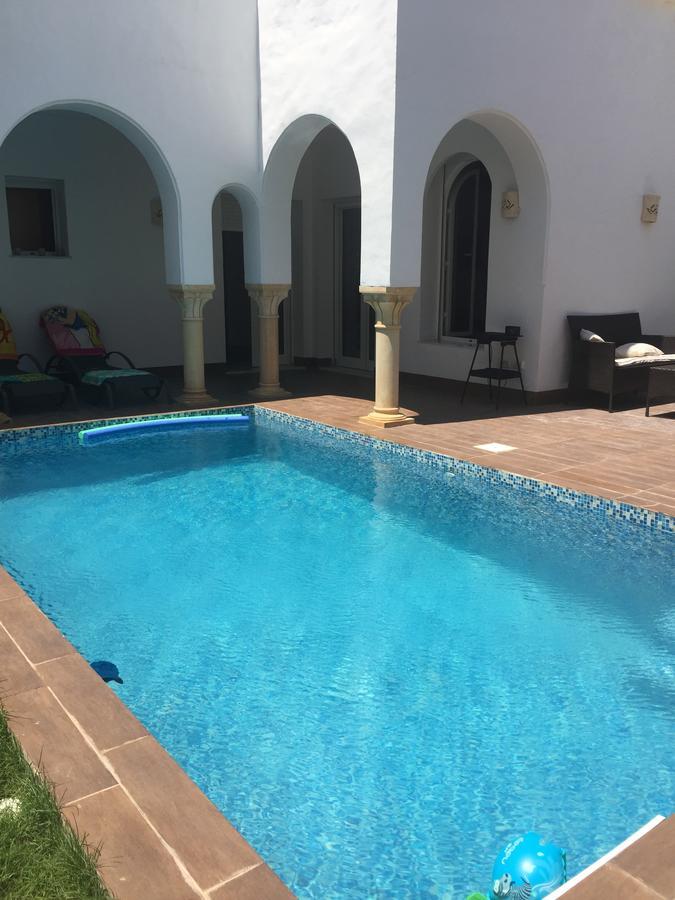 Villa avec piscine Triffa Esterno foto