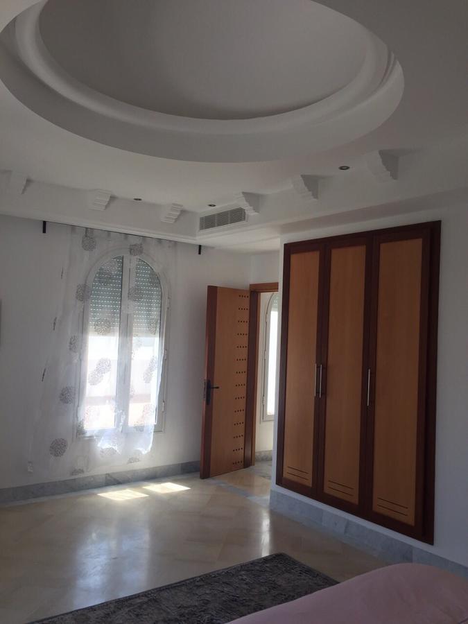 Villa avec piscine Triffa Esterno foto