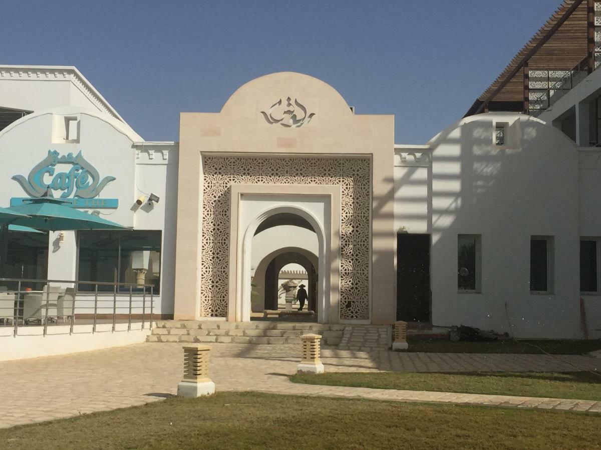 Villa avec piscine Triffa Esterno foto