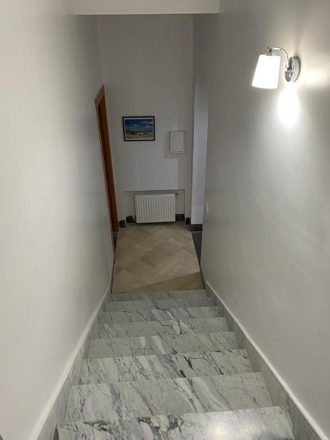 Villa avec piscine Triffa Esterno foto